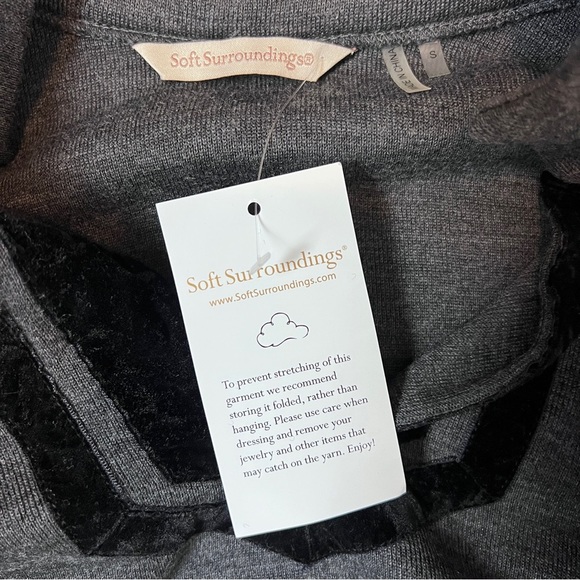 Soft Surroundings Gray Black Long Sleeve Tunic Blouse Top size Small (355) - Picture 7 of 7
